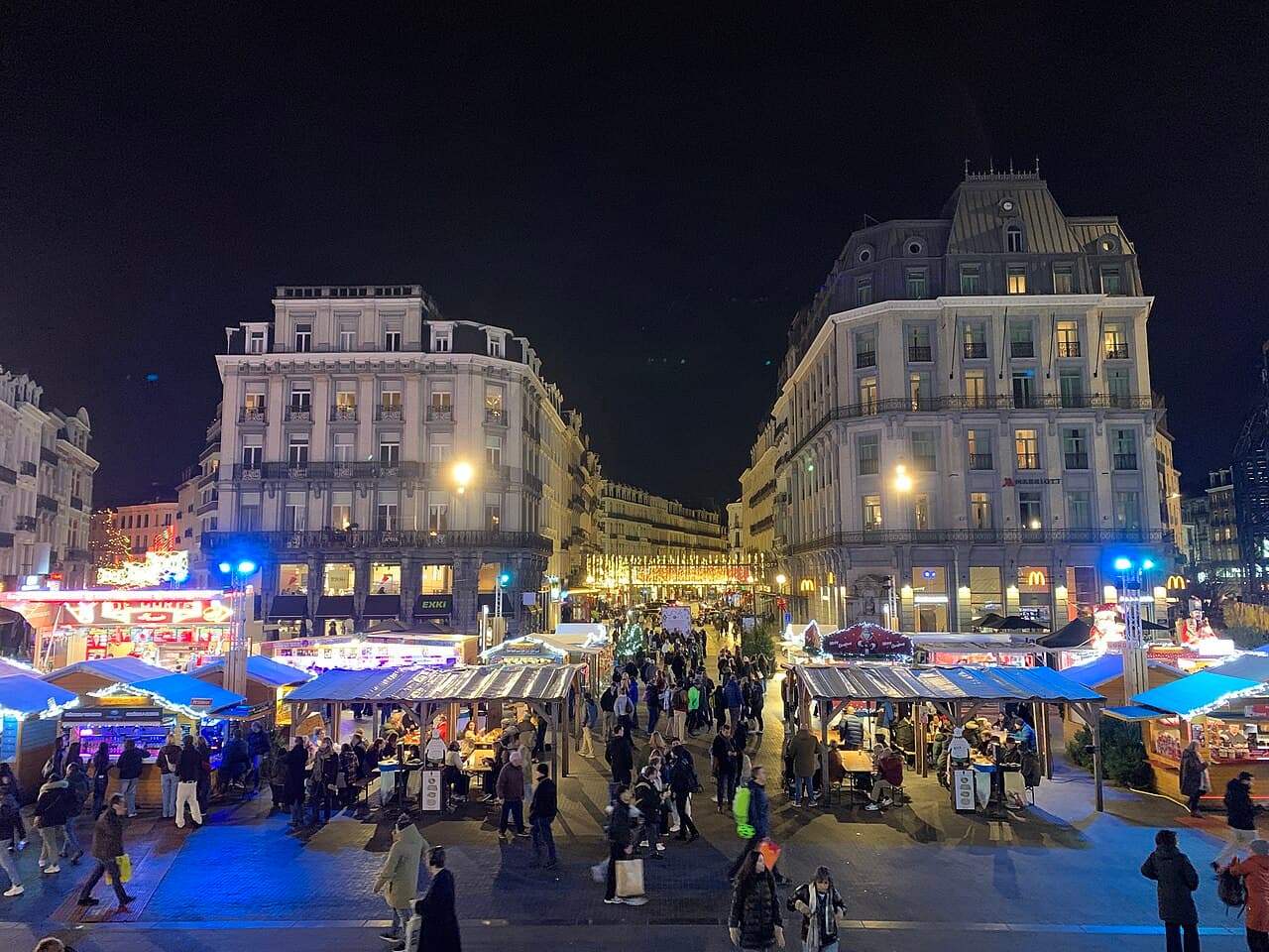 Christmas market in Brussels, photographed in 2025